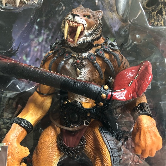 2001 Stan Winston Creatures Realm of the Claw 8” SABYR Poseable Figure NWT - Picture 7 of 16